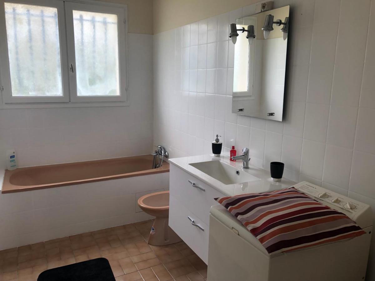 Appartement 110M2 A 2 Km De La Plage De St Georges De Didonne Saint-Georges-de-Didonne Eksteriør bilde